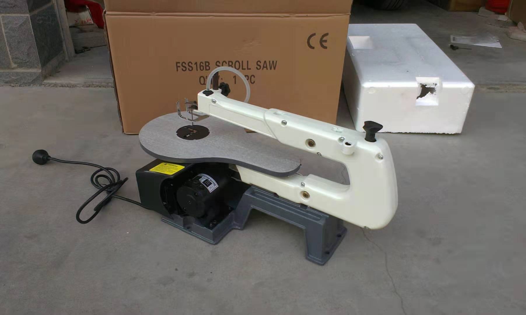 Wood Cutting Industrial Deskto - Woodworking Machine ulasan dan harga